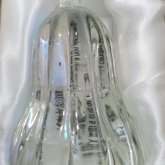 NEW IRIDESCENT CRYSTAL PAPERWEIGHT GOURD IN BOX - Picture 5 of 13